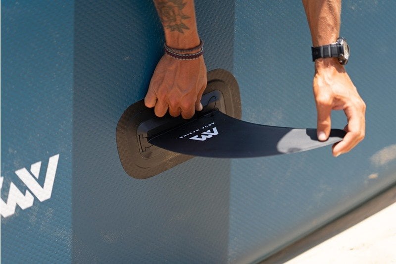 aqua-marina-blade-wind-sorf-fin-montaji
