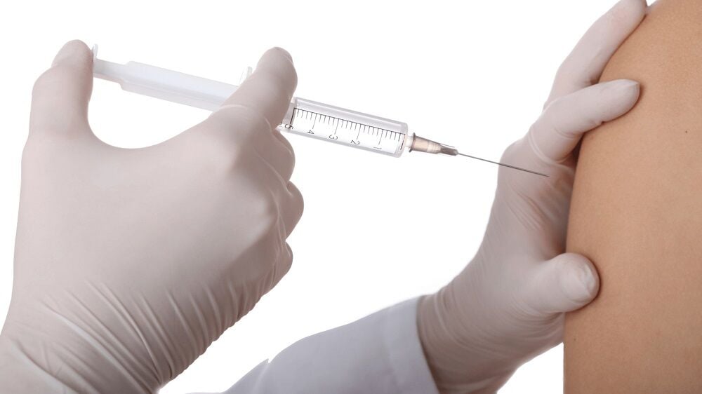 Tetanoz Aşısından Sonra Havuza Girilir mi?