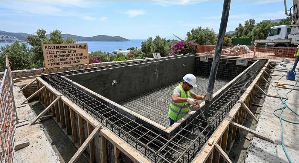Havuz Betonu Nasıl Olmalı?