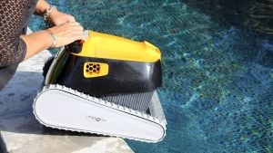 Dolphin E 30 Havuz Robotu